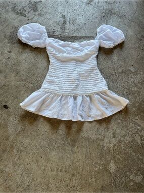 Hello Molly White Puff-Sleeve Ruffle Hem Dress